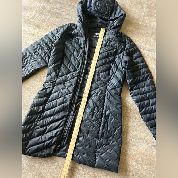 ▶️ The North Face TNF 700 Down Puffer coat Women’s Small black jacket hooded - Picture 11 of 16